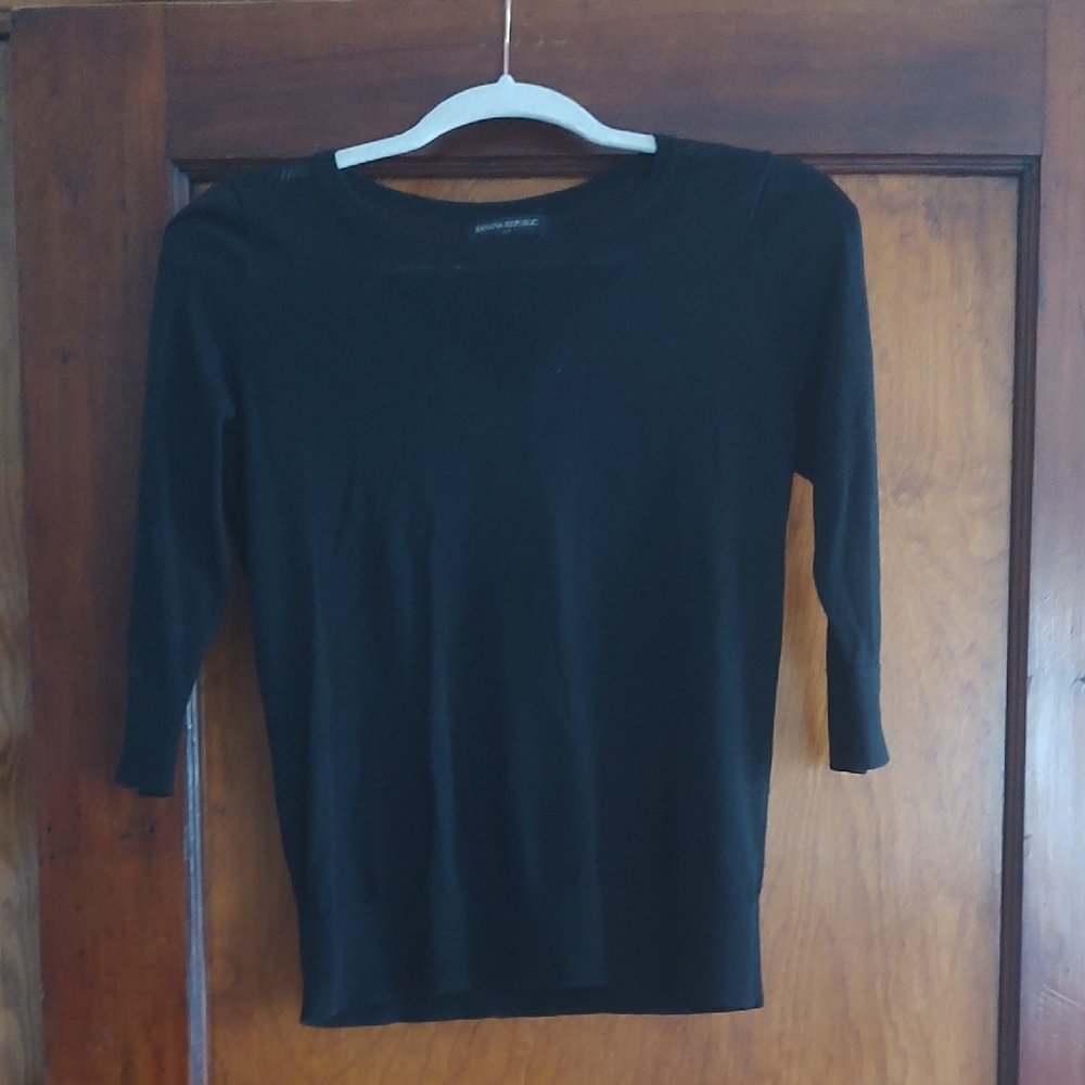 Banana Republic Black 3/4 Sleeve Knit Top